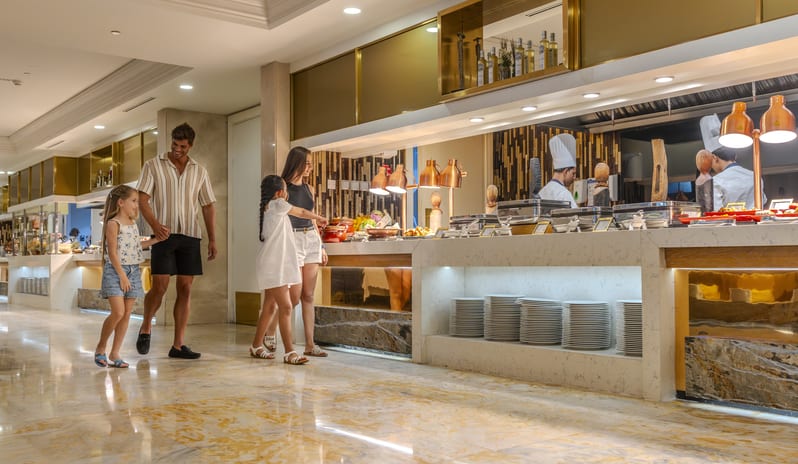 middle-east-holidays-abu-dhabi-rixos-premium-saadiyat-island-hotel-turquoise